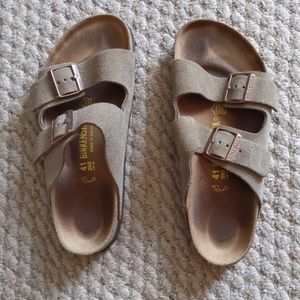 Taupe Birkenstock Arizona Unisex Leather Sandal